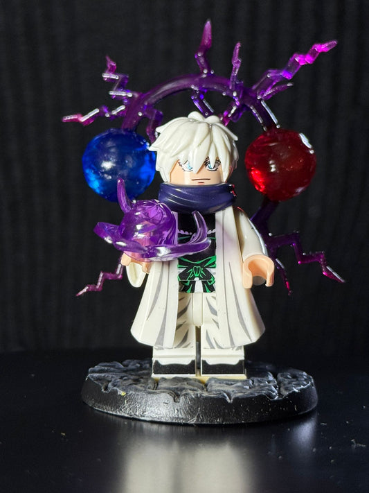 [PREORDER] Displayer The Strongest